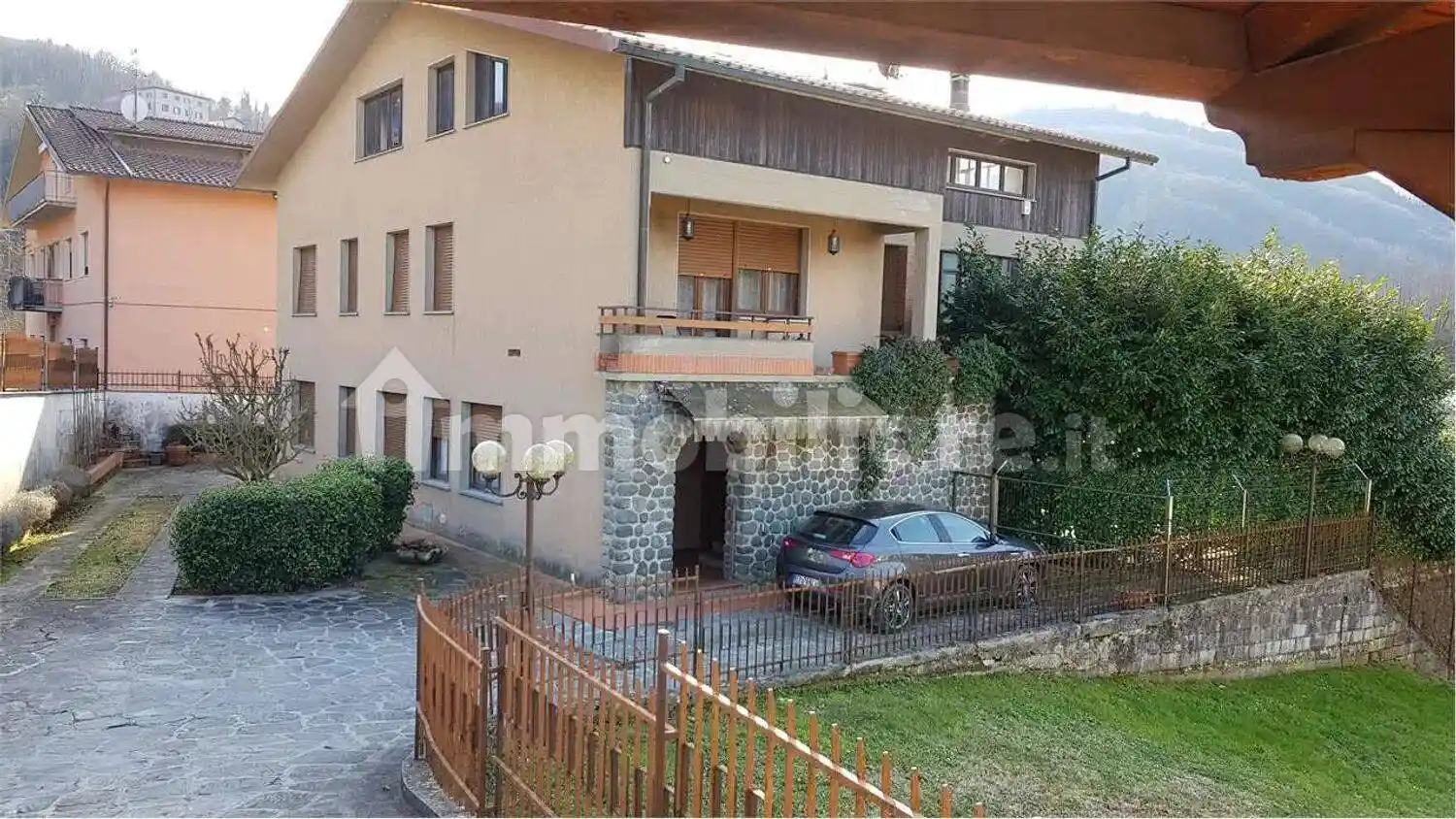 Villa in vendita a Castelnuovo di Garfagnana
