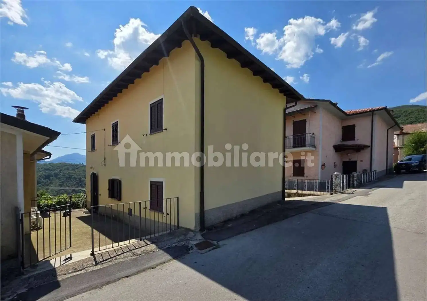 Villa in vendita a Castelnuovo di Garfagnana