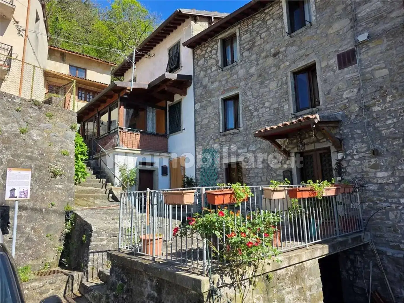 Villa in vendita a Castiglione di Garfagnana
