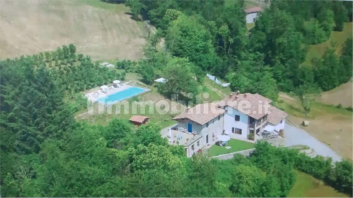 Rustico - Casale in vendita a Camporgiano