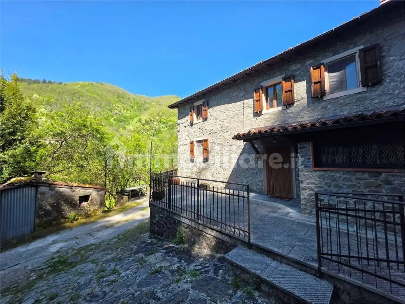 Rustico - Casale in vendita a Castiglione di Garfagnana