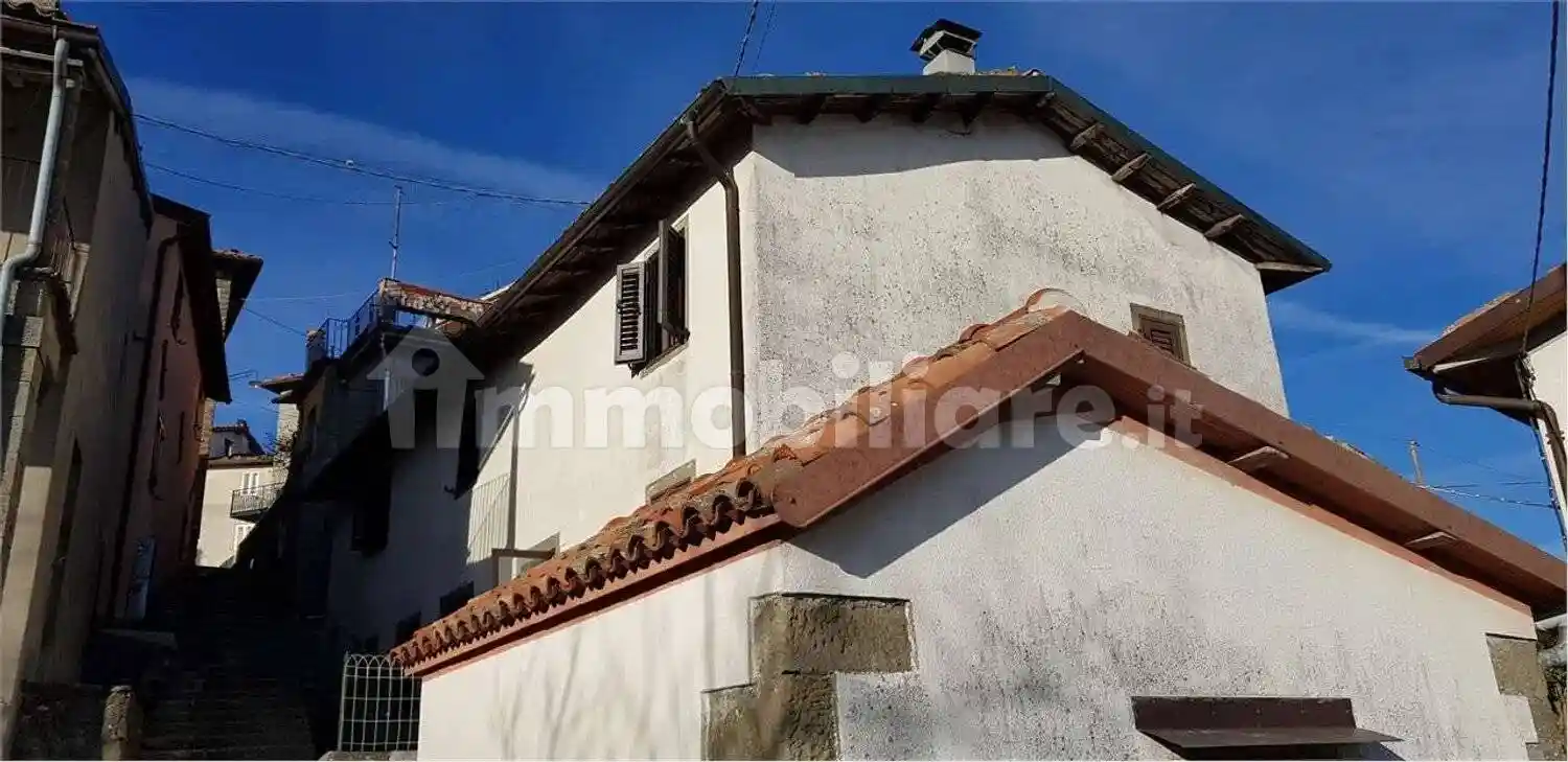 Villa in vendita a Castiglione di Garfagnana