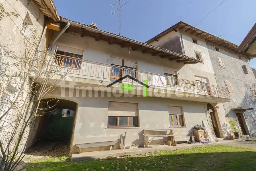 Rustico - Casale in vendita a Meduno