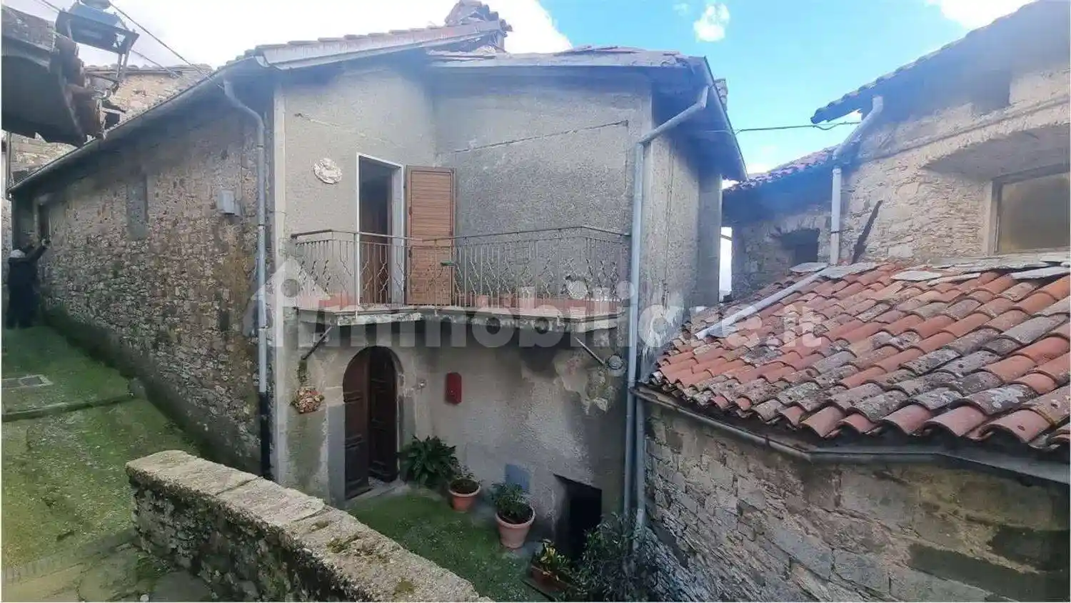 Villa in vendita a Castelnuovo di Garfagnana