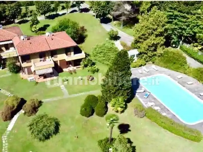 Villa a schiera 4 locali, buono stato, Centro, Lesa - foto 4