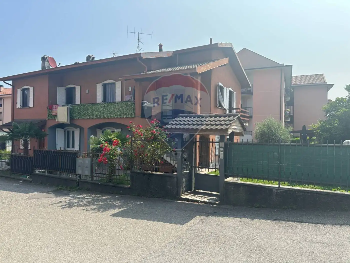 Trilocale via comolli 16, Centro, Arcisate - foto 2