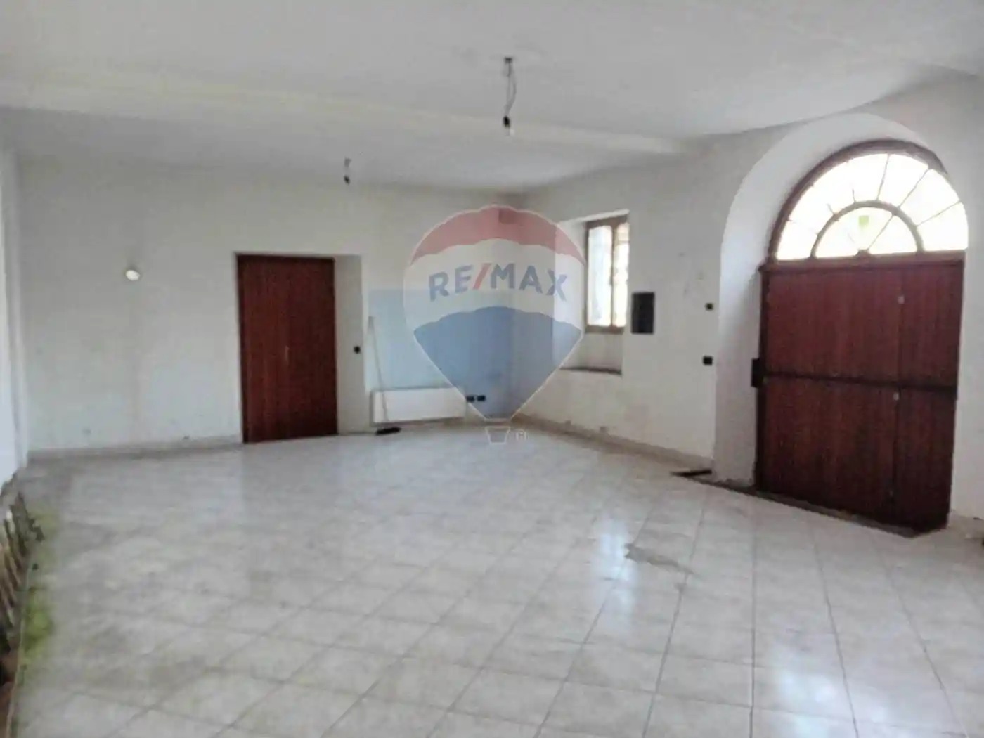 Appartamento via Garibaldi 39, Centro, Carnago - foto 2