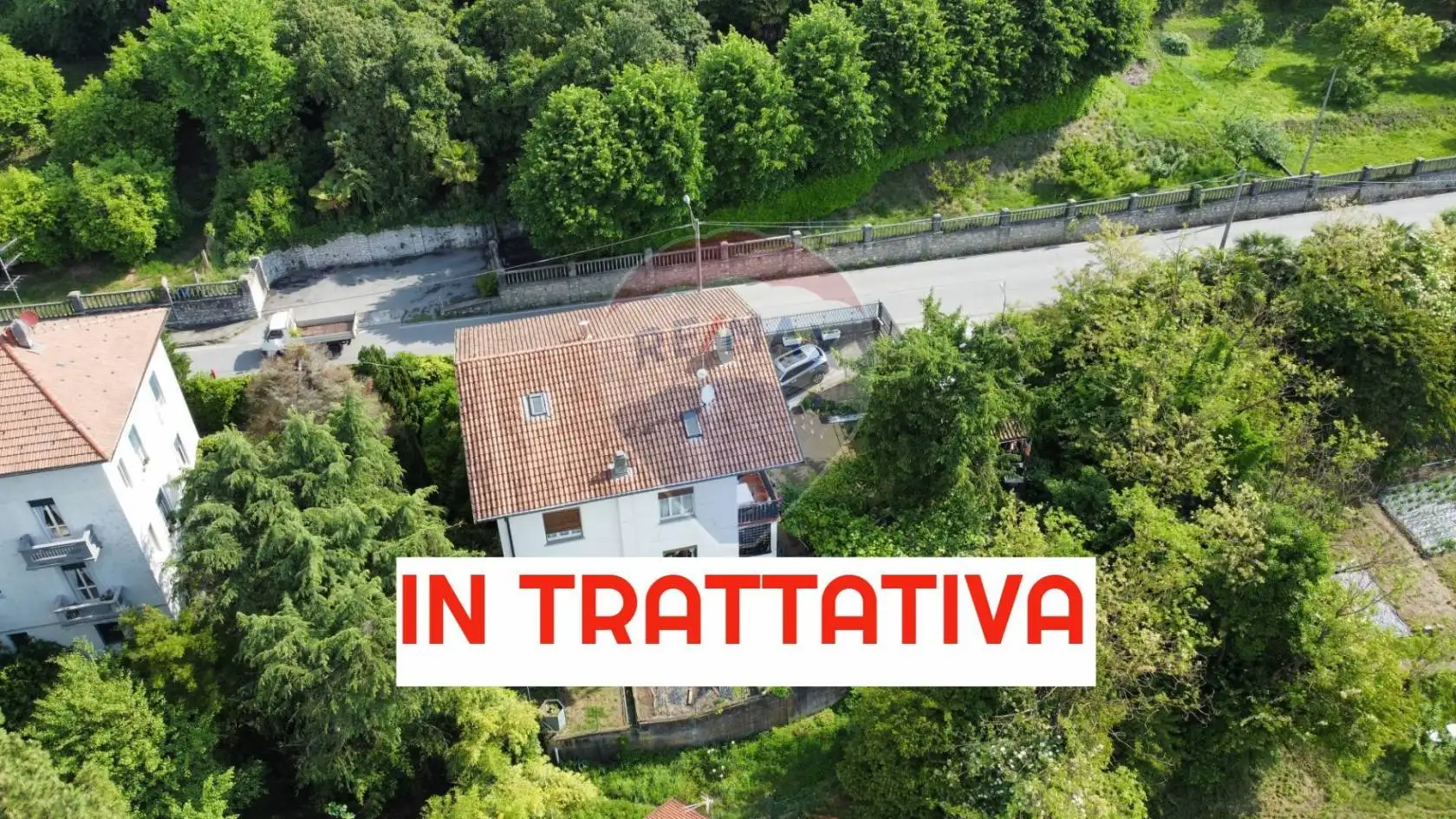 Villa in vendita a Biandronno