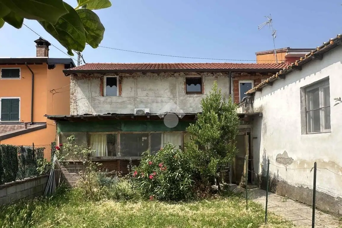 Rustico - Casale in vendita a Casaletto Ceredano