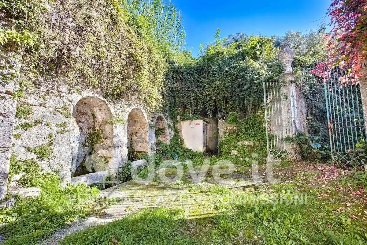 Palazzo - Edificio in Vendita - foto 2