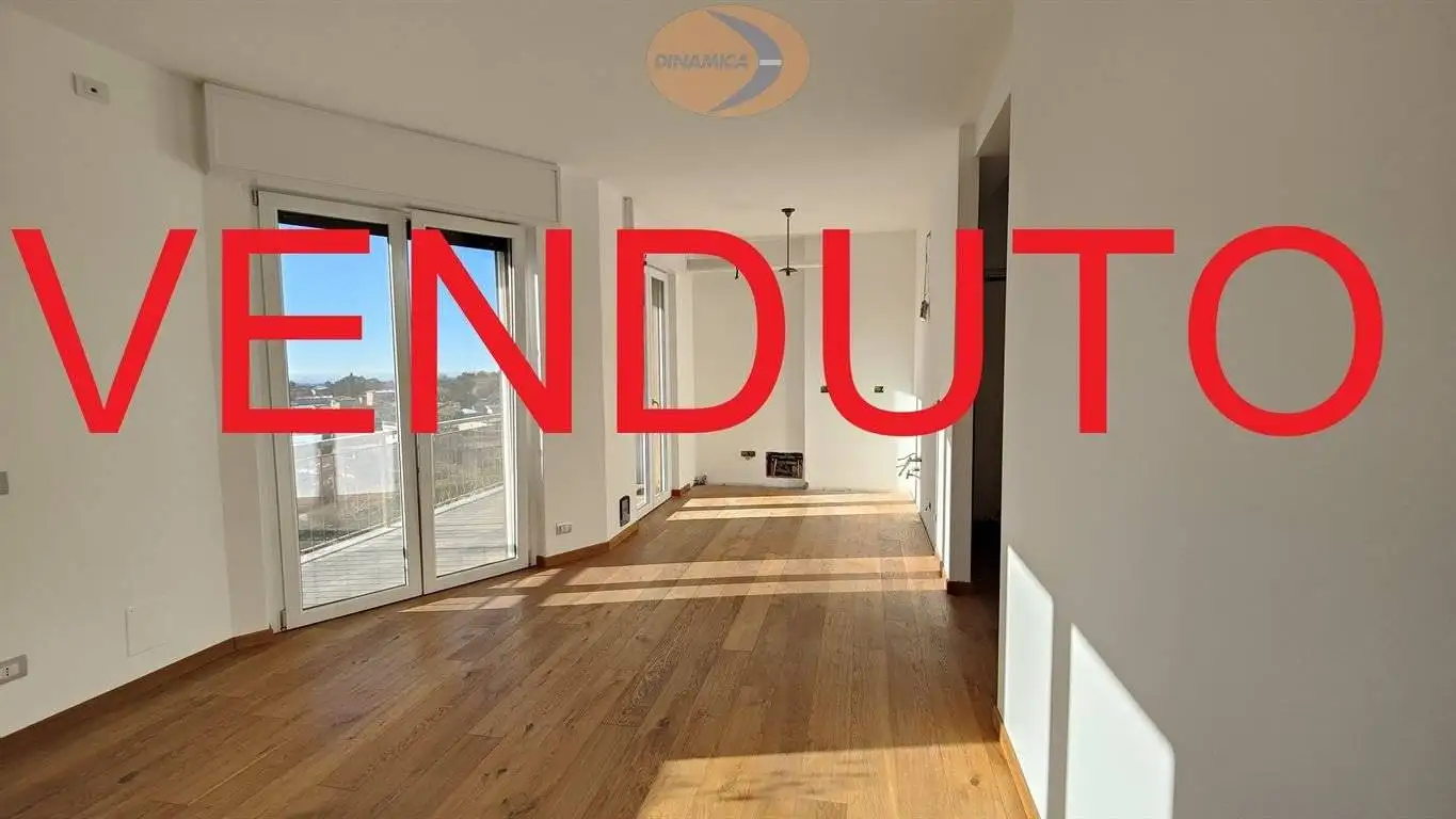 Appartamento in vendita a Sirtori