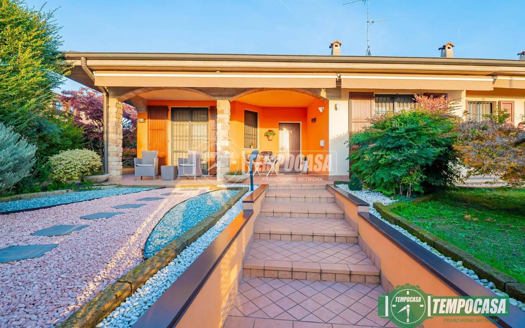 Villa in vendita a Salerano sul Lambro