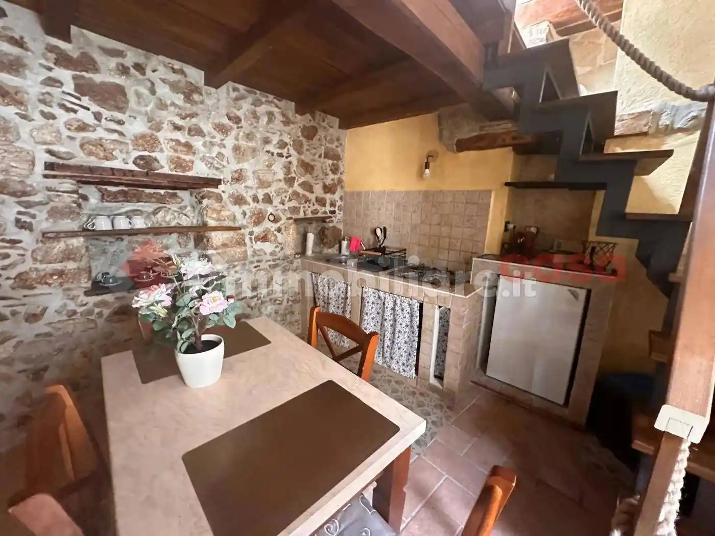 Trilocale via Vecchia, 8, Ovindoli - foto 2