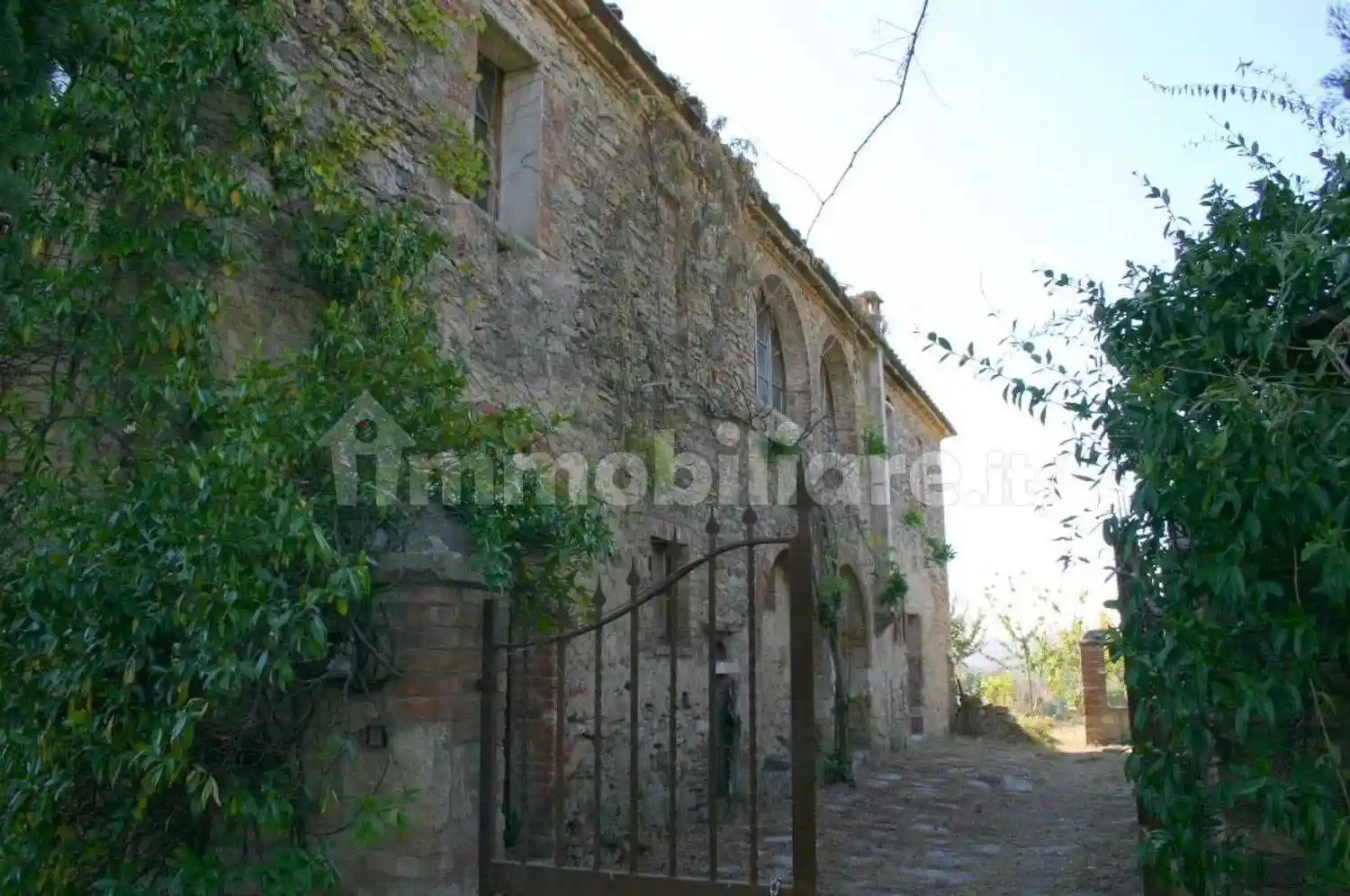 Rustico - Casale in vendita a Asciano