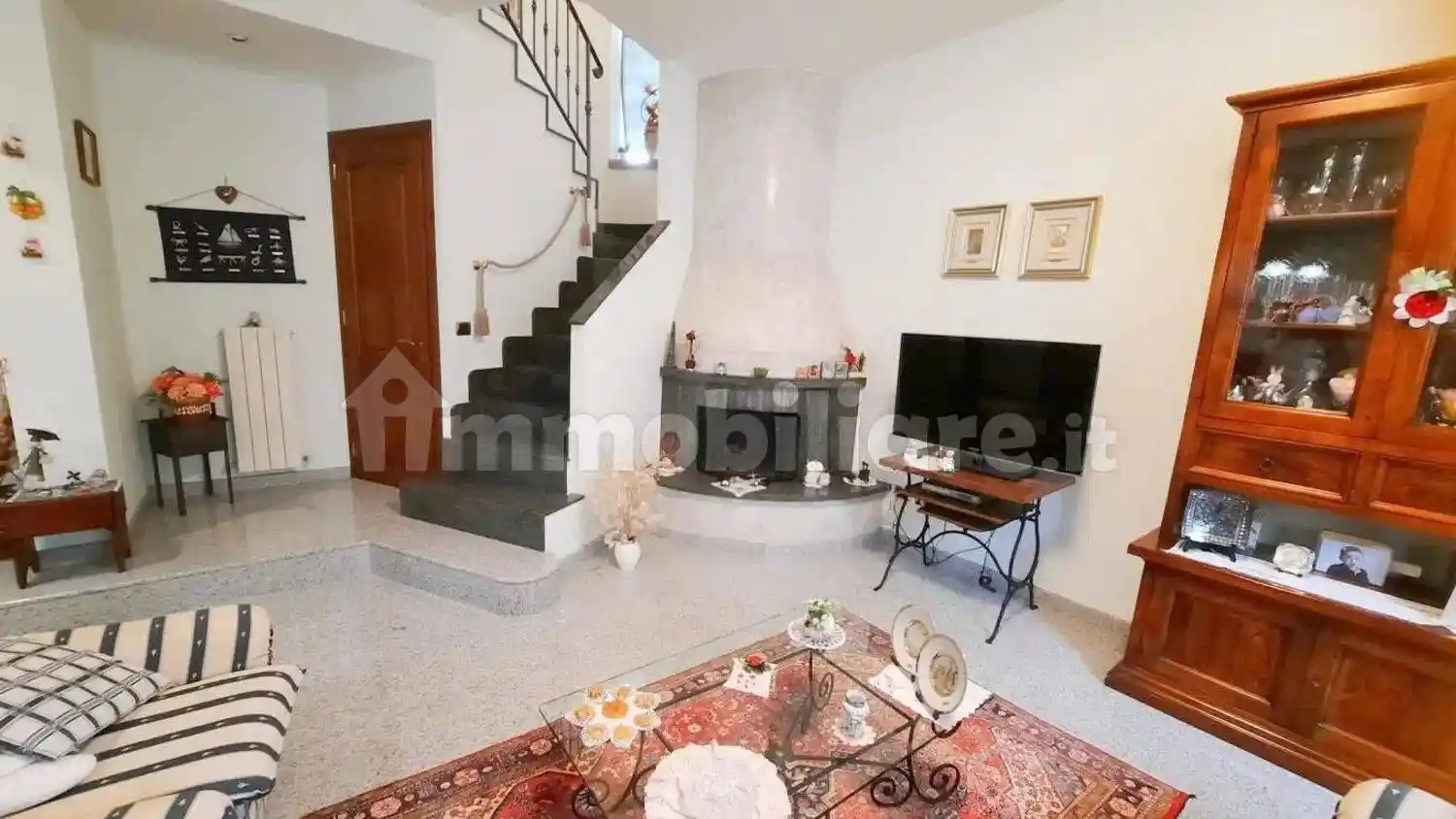 Villa in vendita a Asciano