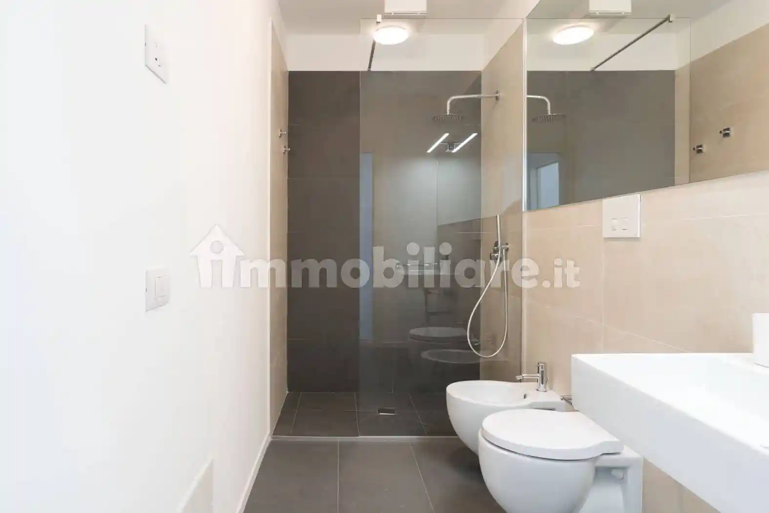 Appartamento via Giovanni di Cagno-Abbrescia 17, Japigia, Bari - foto 2