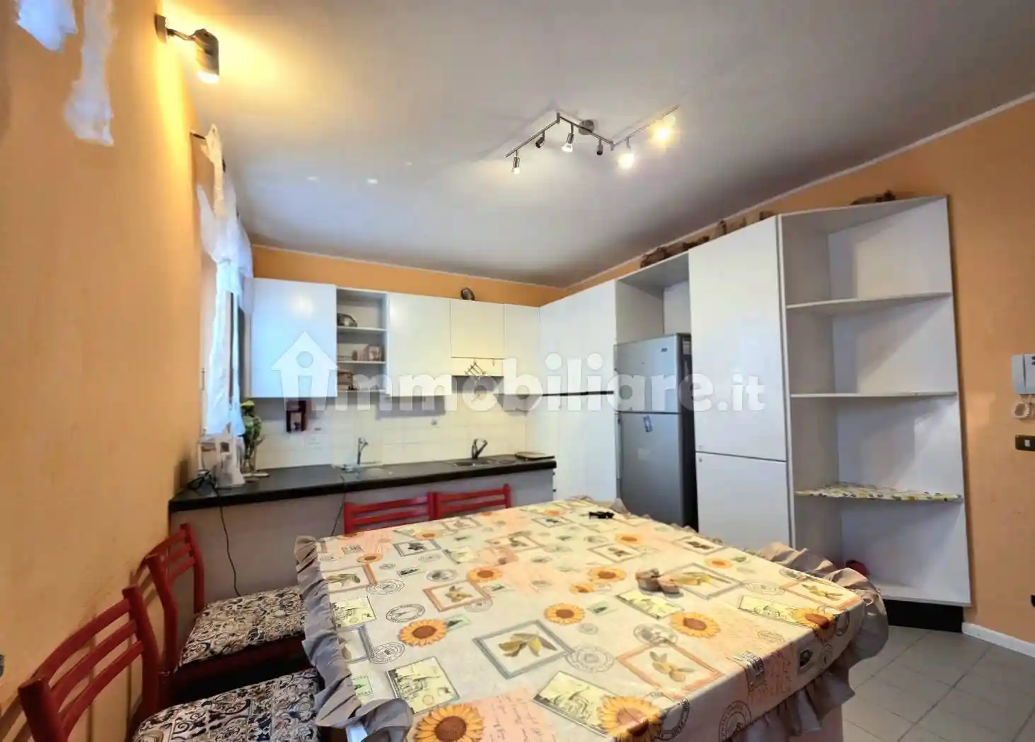 Appartamento corso Valentino 3, Valentino, Casale Monferrato - foto 5