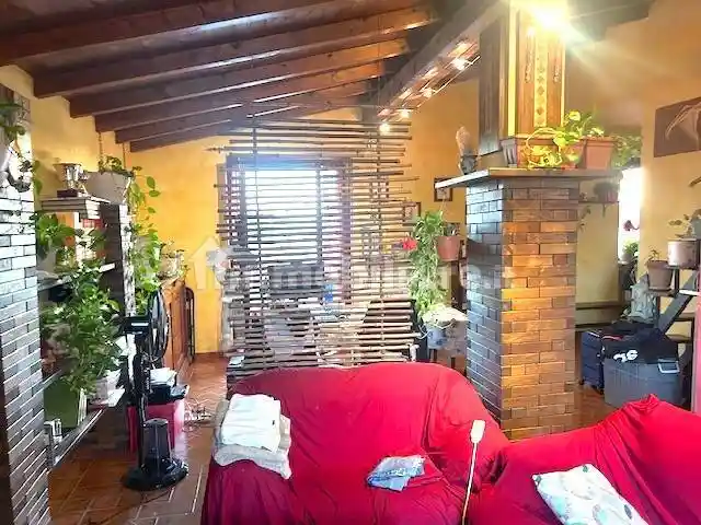 Appartamento in vendita a Gambolò