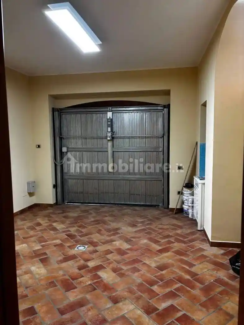 Villa unifamiliare via Vincenzo Irelli, Centro, Teramo - foto 2