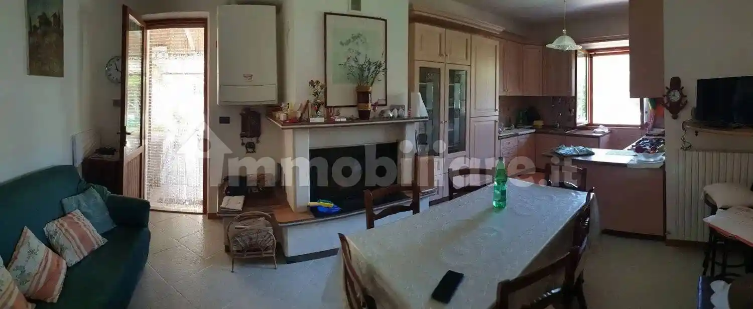 Villa in vendita a Venarotta