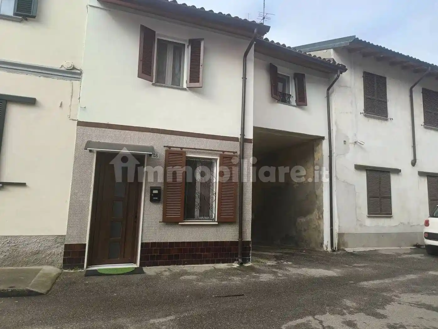 Villa in vendita a Sannazzaro de' Burgondi