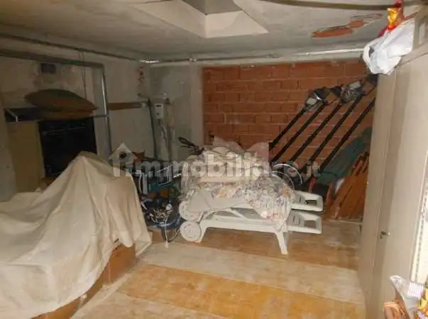 Villa in asta a Casella