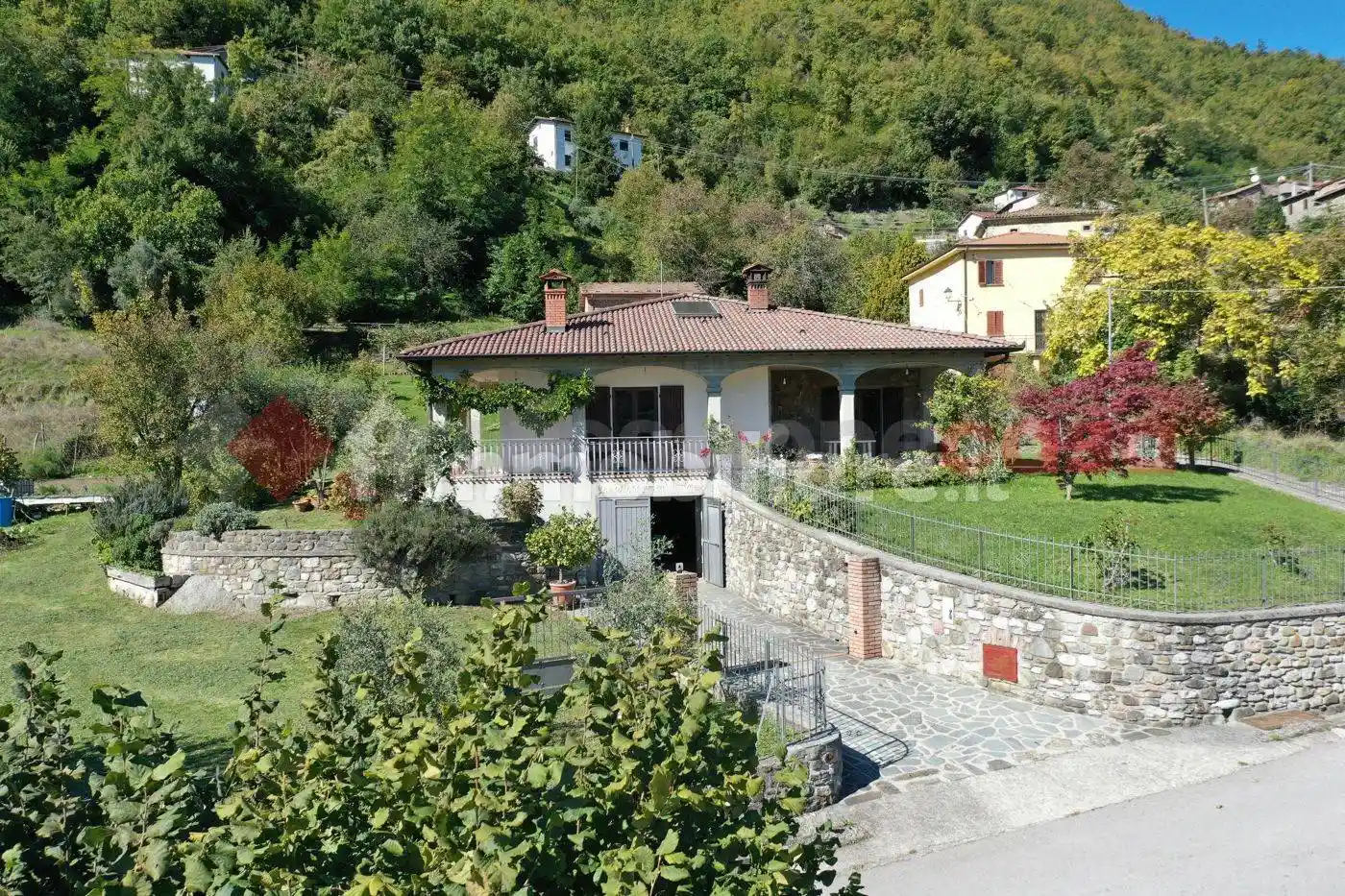 Villa - foto 2