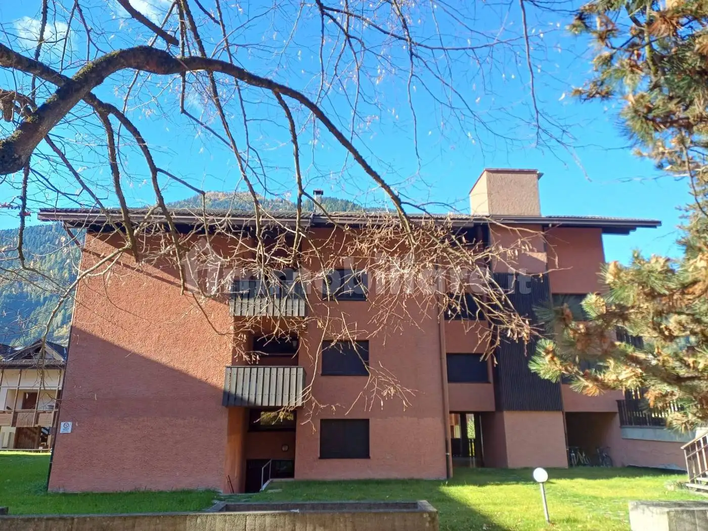 Appartamento in vendita a Carisolo