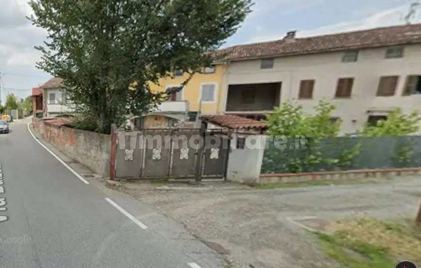 Villa in asta a Morano sul Po