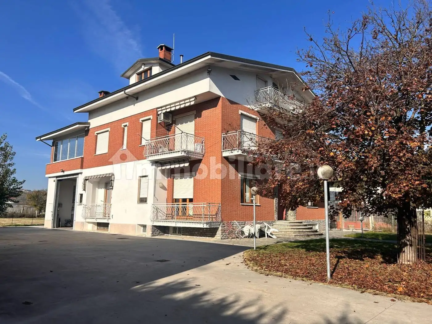 Villa in vendita a Costigliole d'Asti