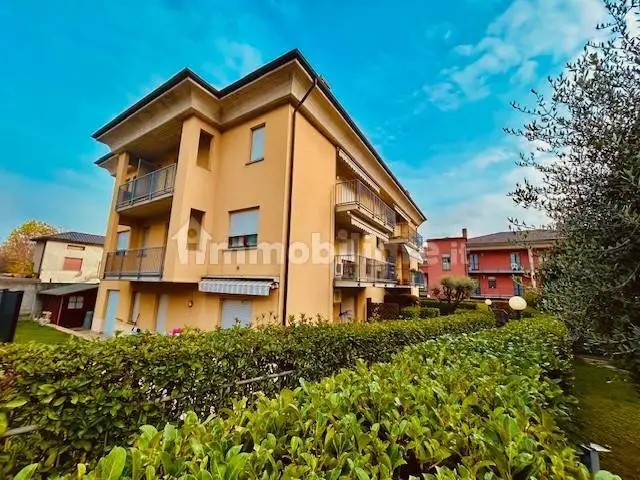 Appartamento in vendita a Nembro