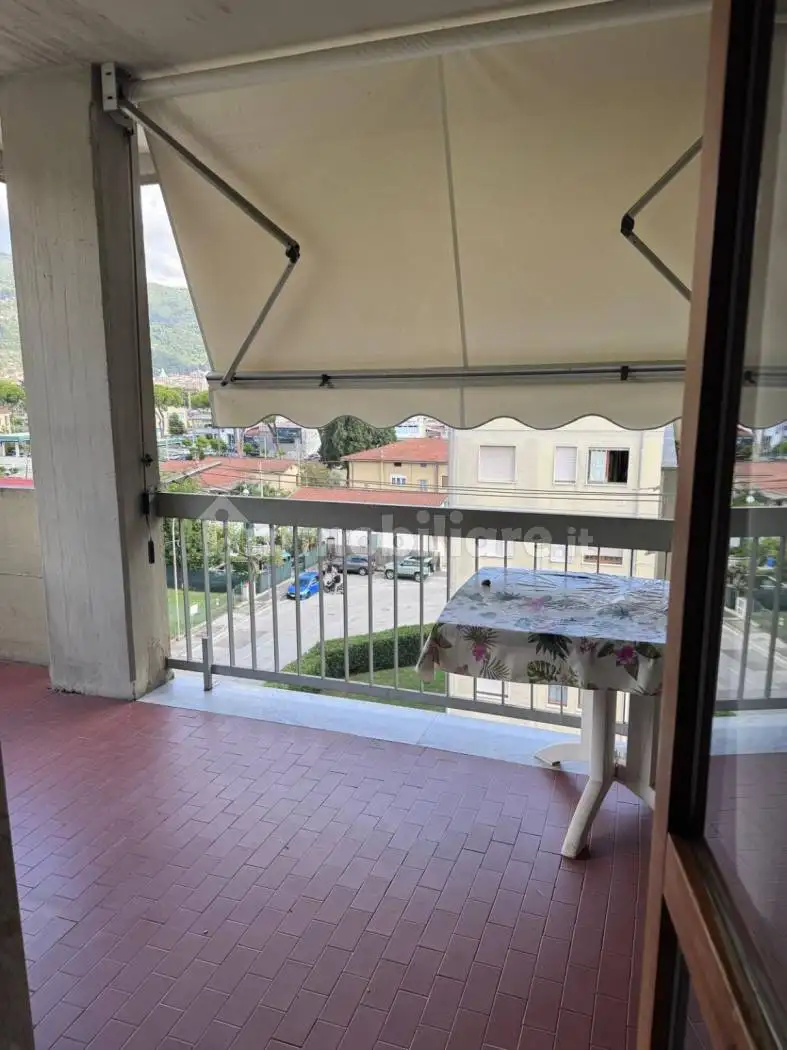 Appartamento in vendita a Massa