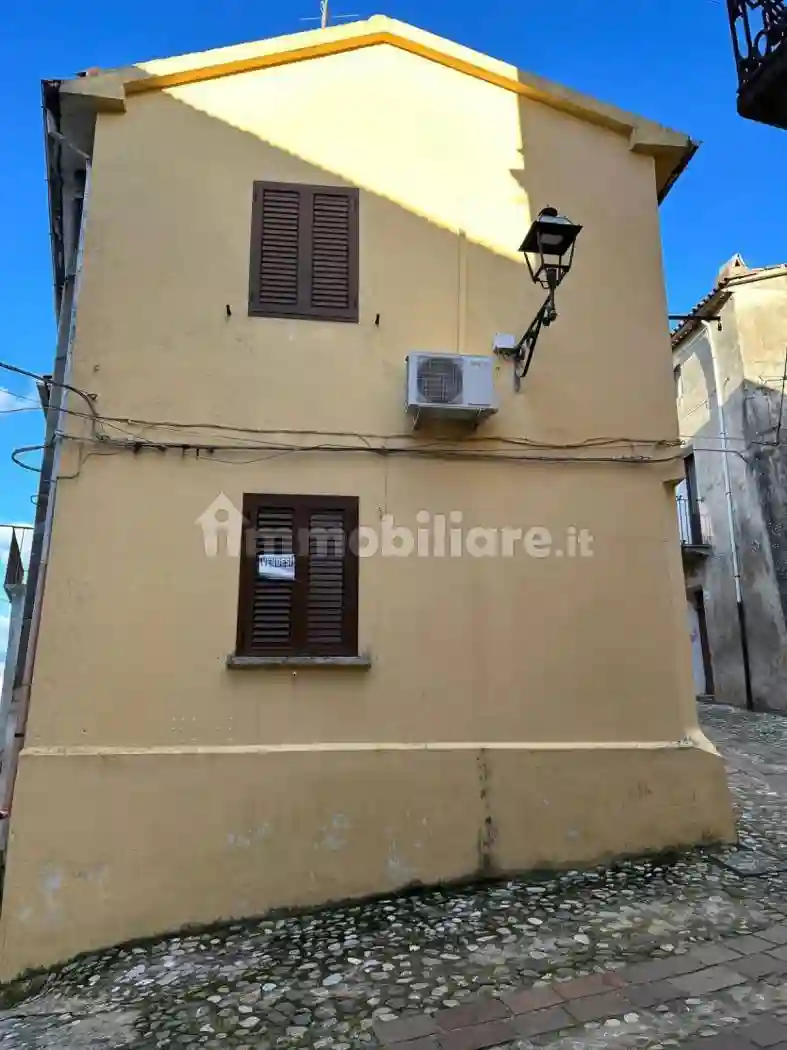 Villa unifamiliare via Bruno Battaglia 9, Centro, Altomonte - foto 4