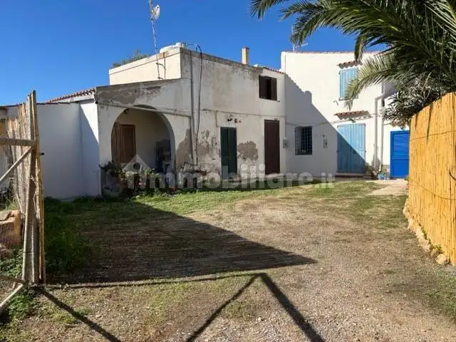 Appartamento in vendita a Calasetta