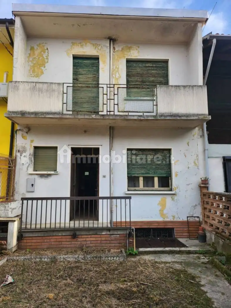 Casa indipendente in vendita a Cilavegna