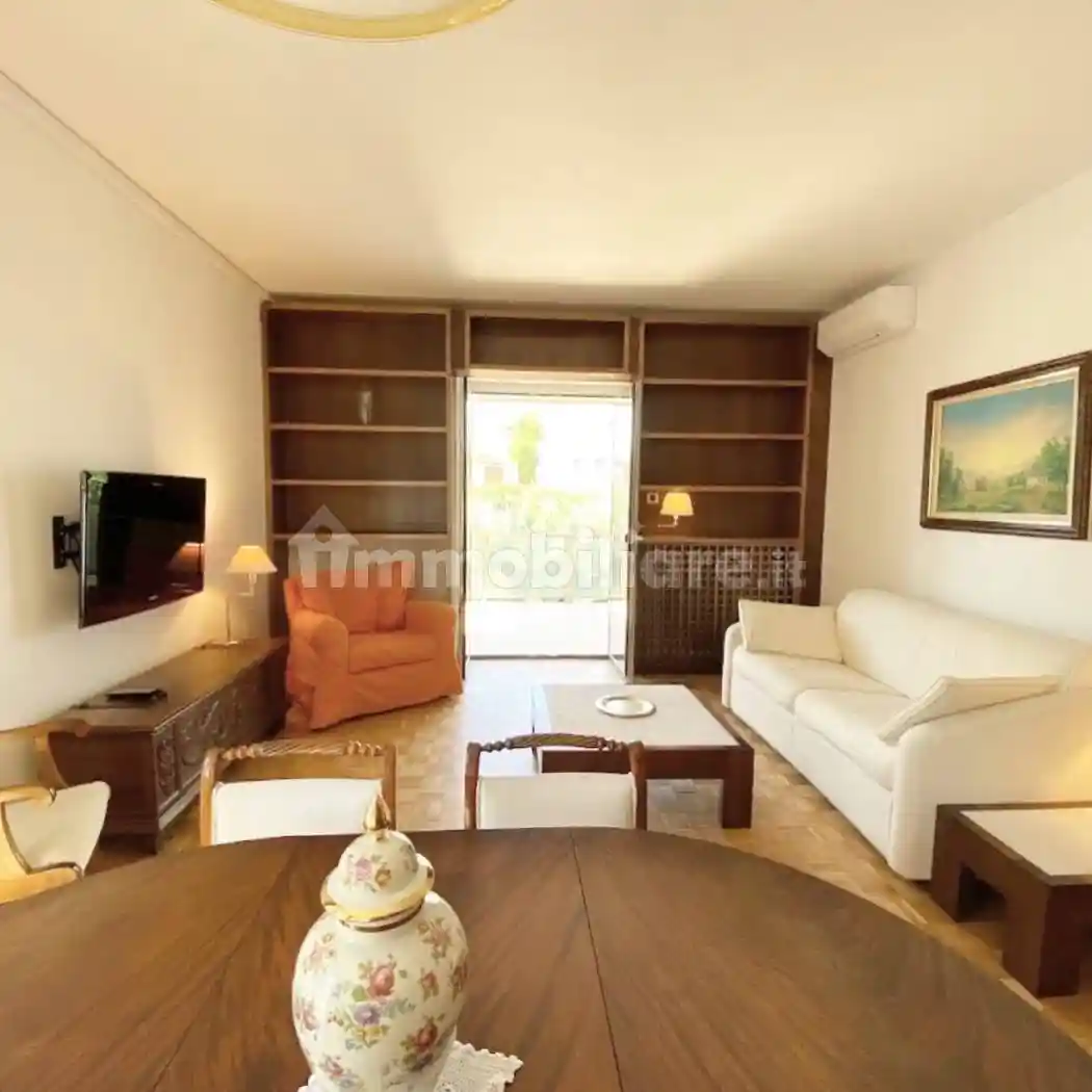 Quadrilocale via Pasquale Besenghi 6/1, San Giacomo, Trieste - foto 4