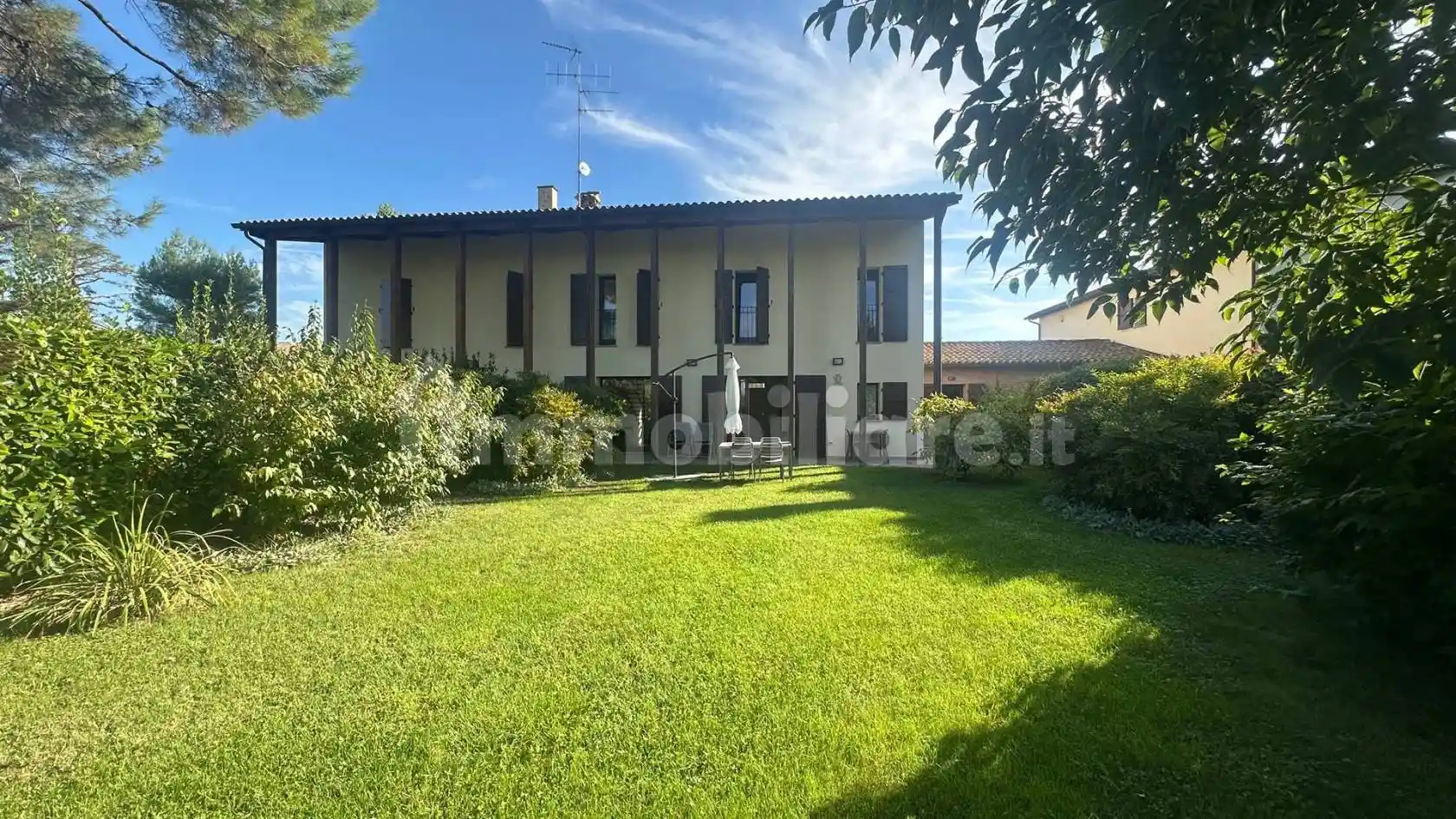 Villa in vendita a Faenza