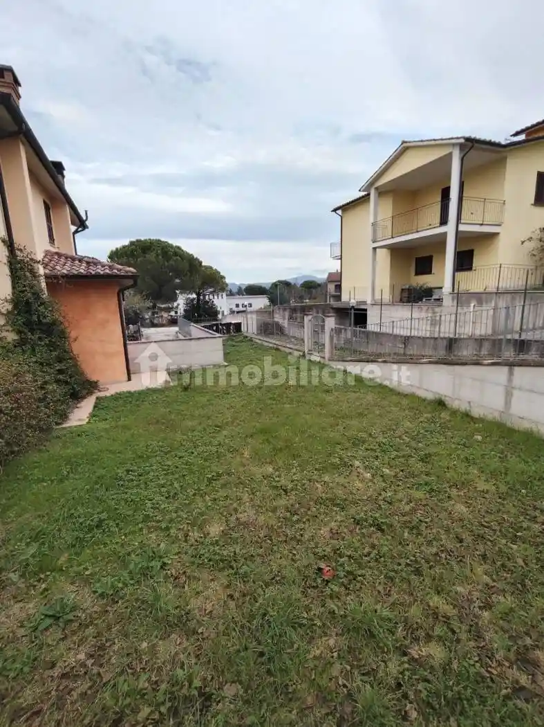 Quadrilocale via delle Mimose, Centro, Fabro - foto 2