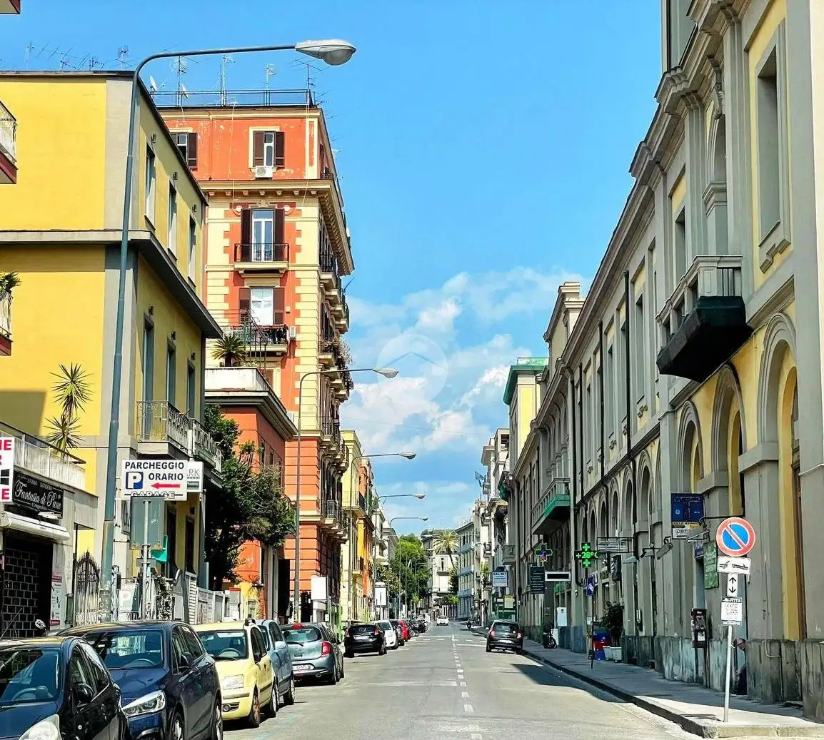 Appartamento in affitto a Napoli