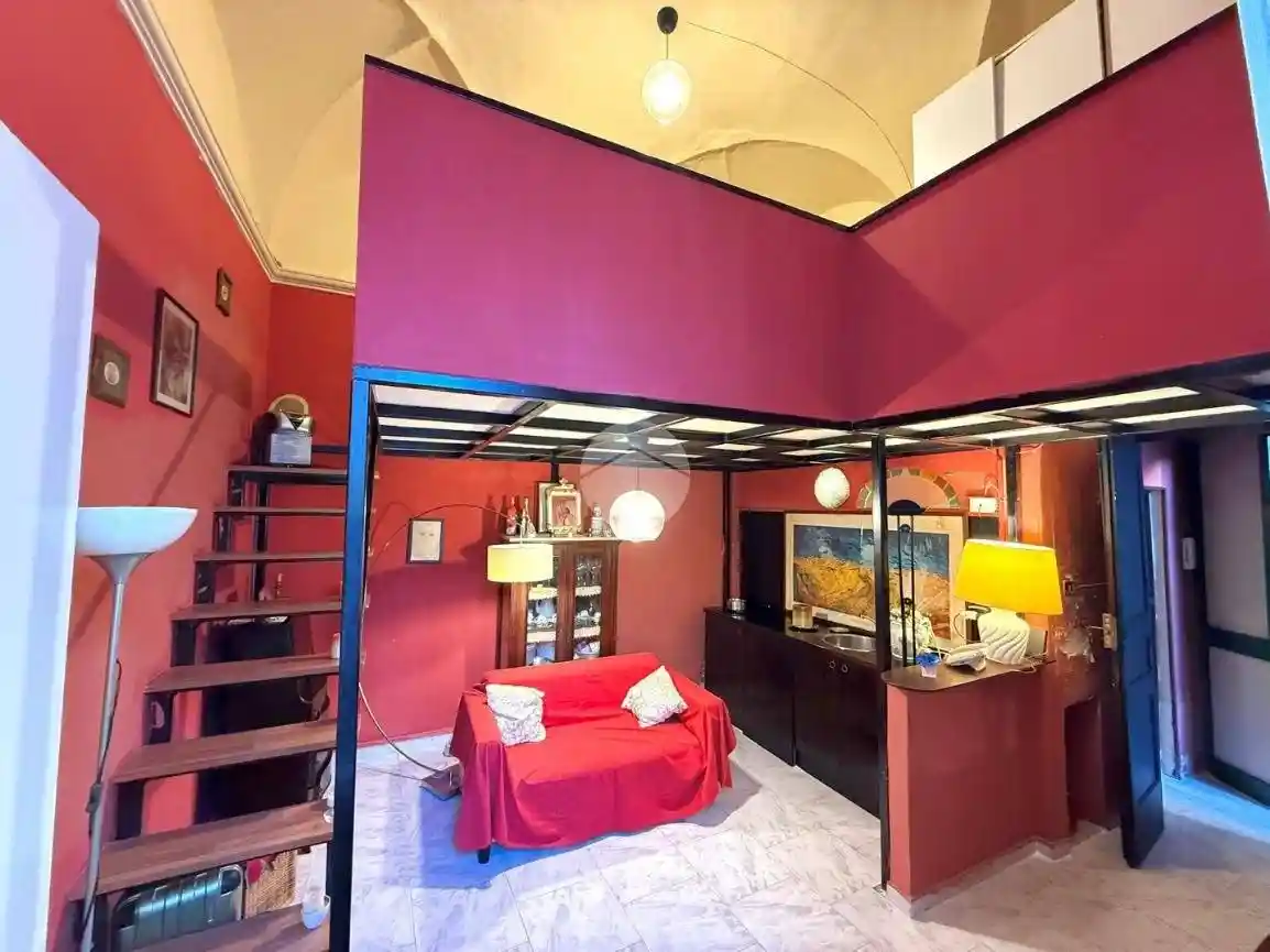 Monolocale piazzetta Laura Terracina 3, Piazza Amedeo - Parco Margherita, Napoli - foto 4