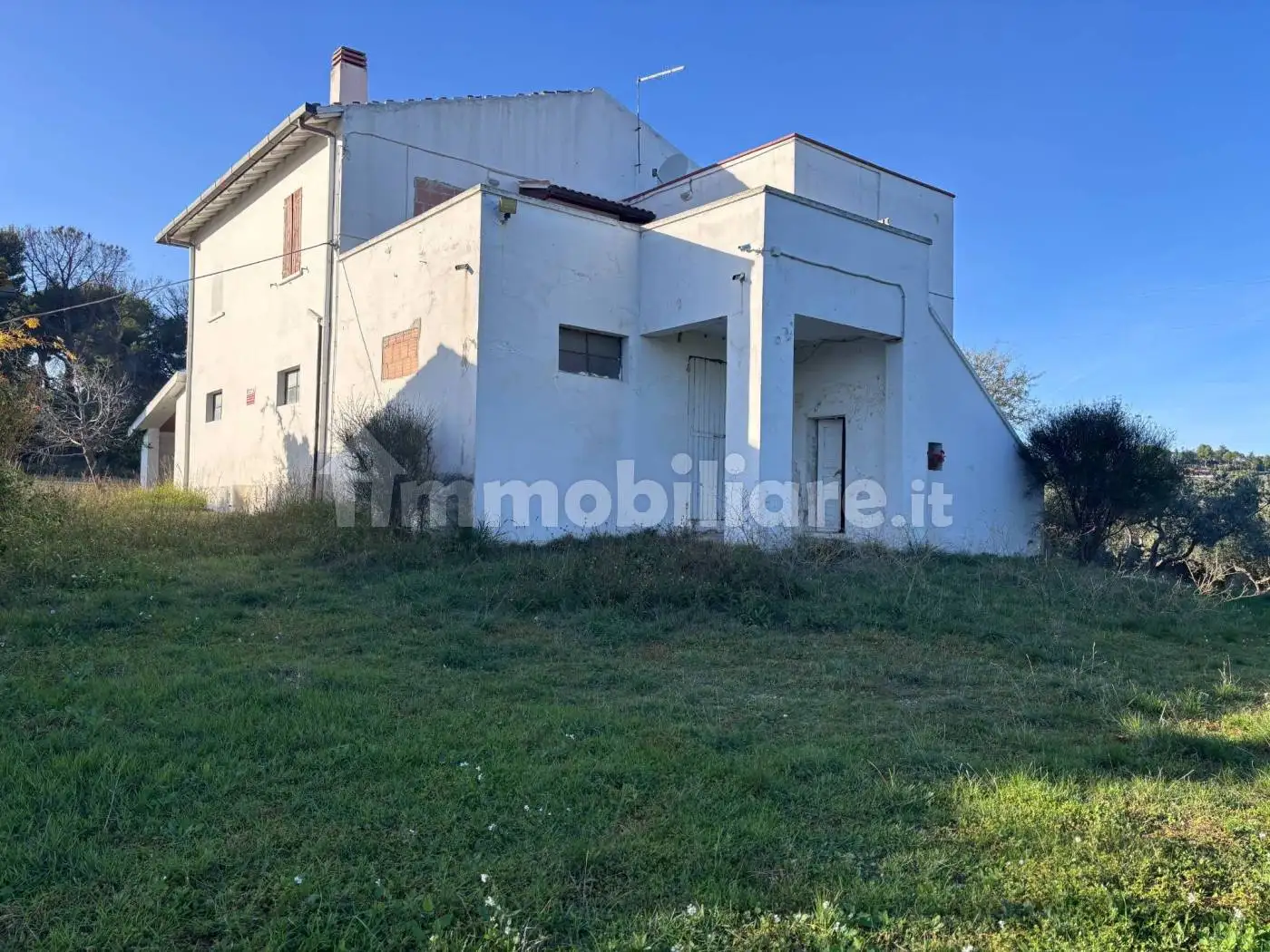 Rustico - Casale in vendita a Spoltore