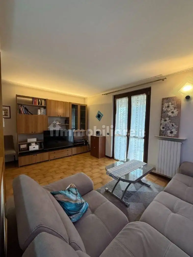 Trilocale via Aldo Moro 5, Centro, Bonate Sopra - foto 4