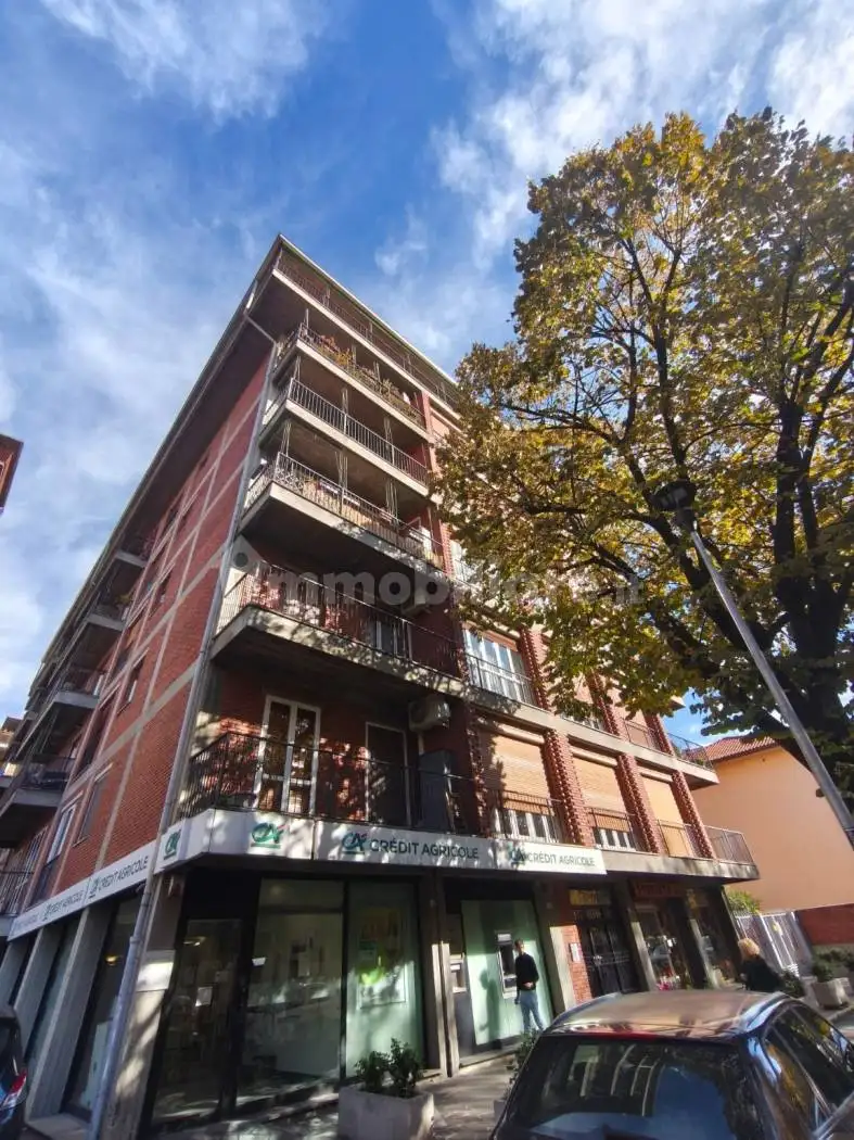 Appartamento in affitto a Pavia