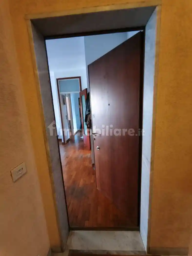 Trilocale viale Camillo Campari 12, San Giovannino - Pompieri, Pavia - foto 2