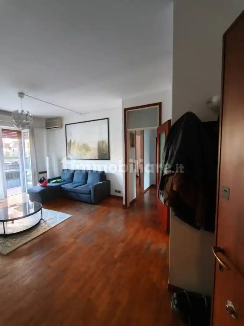 Trilocale viale Camillo Campari 12, San Giovannino - Pompieri, Pavia - foto 5