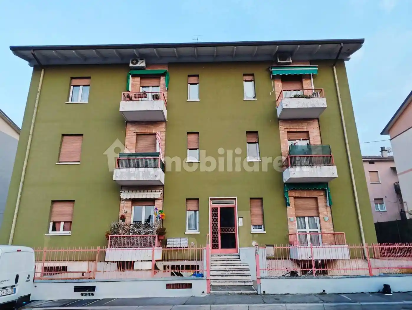 Palazzo - Edificio in vendita a Verona