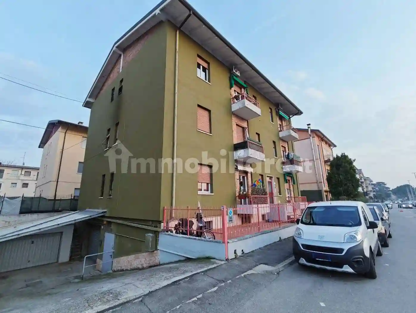 Palazzo - Edificio - foto 2