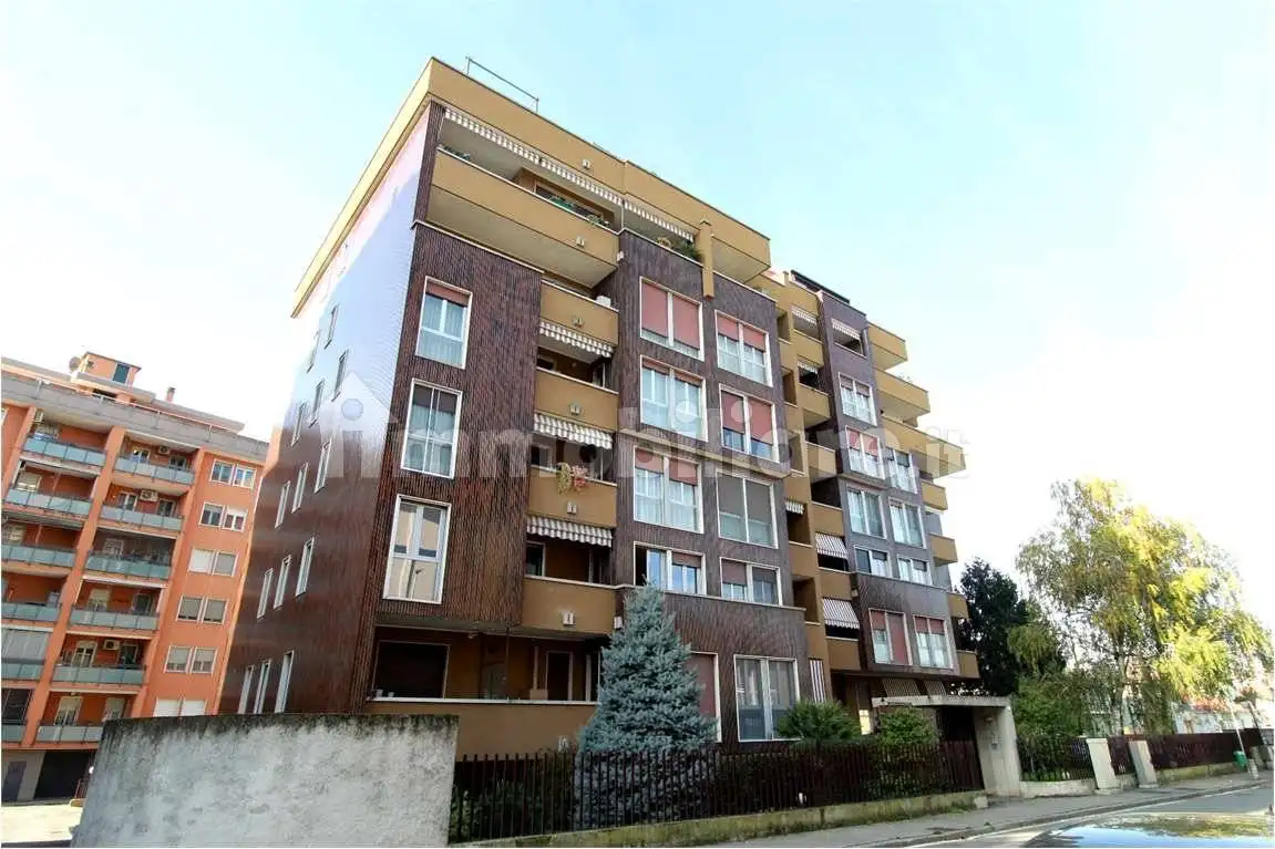 Appartamento in vendita a Novara