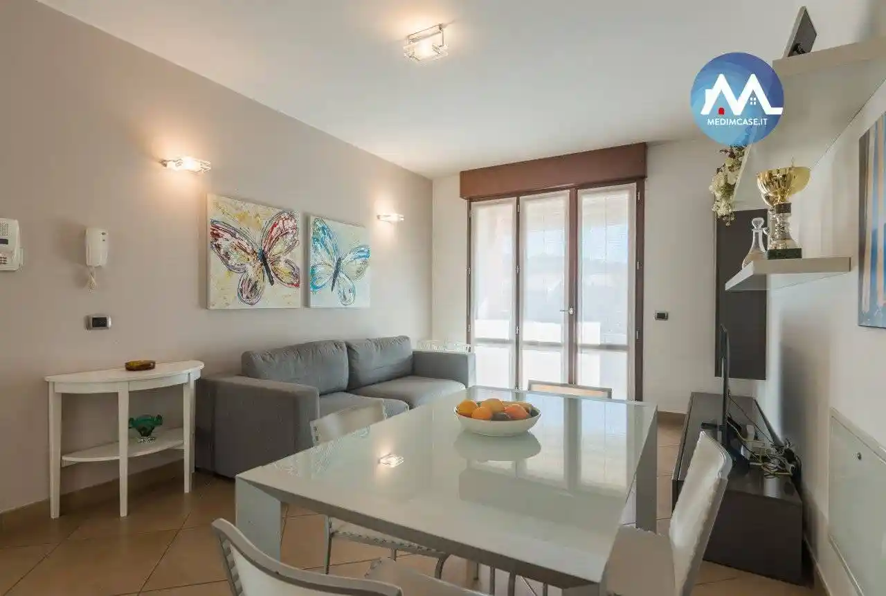 Trilocale via Gilberto Parlotti, Villa Fastiggi, Pesaro - foto 2