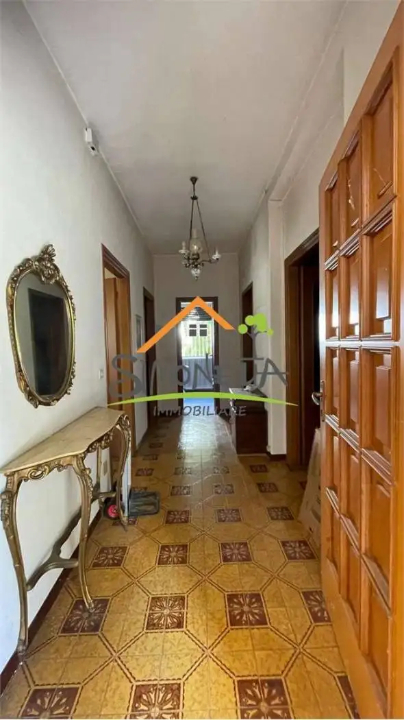 Villa bifamiliare, buono stato, 340 m², Centro, Bellinzago Novarese - foto 4